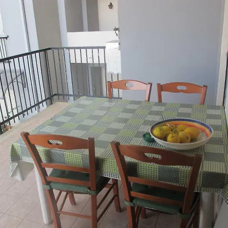 La Casa Del Nonno 3* Milazzo