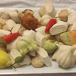 La Casa Del Nonno לינה וארוחת בוקר מילאצו