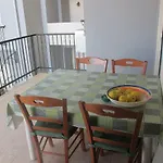 La Casa Del Nonno 3* מילאצו