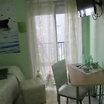 La Casa Del Nonno 3* מילאצו