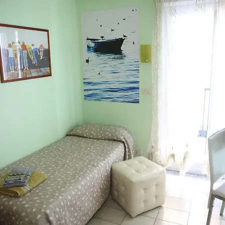 La Casa Del Nonno Frühstückspension *